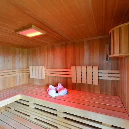 Tranquil Holiday In Blossersberg With Terrace Дом отдыха Фихтах