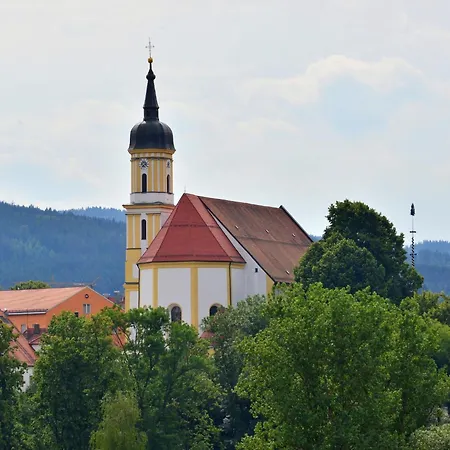 Дом отдыха Tranquil Holiday In Blossersberg With Terrace Фихтах